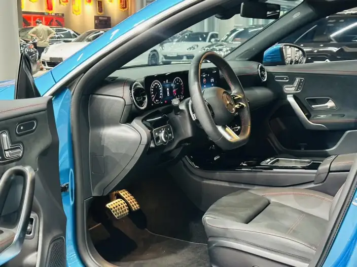 Mercedes-Benz CLA Imported 2024 Model CLA 200 Four-door Coupe – фото 8