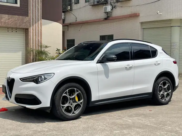 Alfa Romeo Stelvio 2020 Model 2.0T 280HP Deluxe Edition