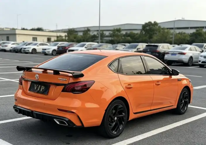MG6 2021 Model Pro 1.5T Automatic Trendy Deluxe Edition – фото 6