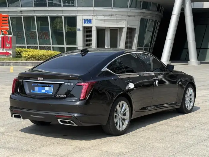 Cadillac CT5 2024 Model 28T Luxury Model Pro – фото 6