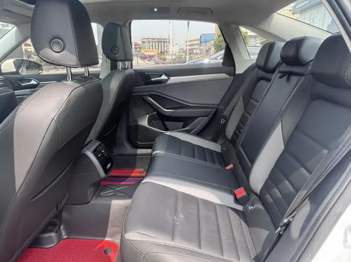 Volkswagen Sagitar 2021 Model 200TSI DSG Comfort Zhilian Edition – фото 9