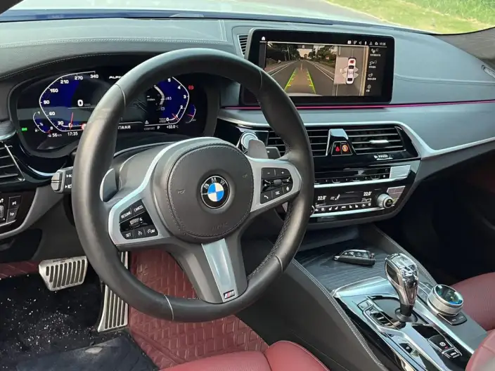 BMW 5 Series 2022 Model 530Li Exclusive Model M Sports Set – фото 9