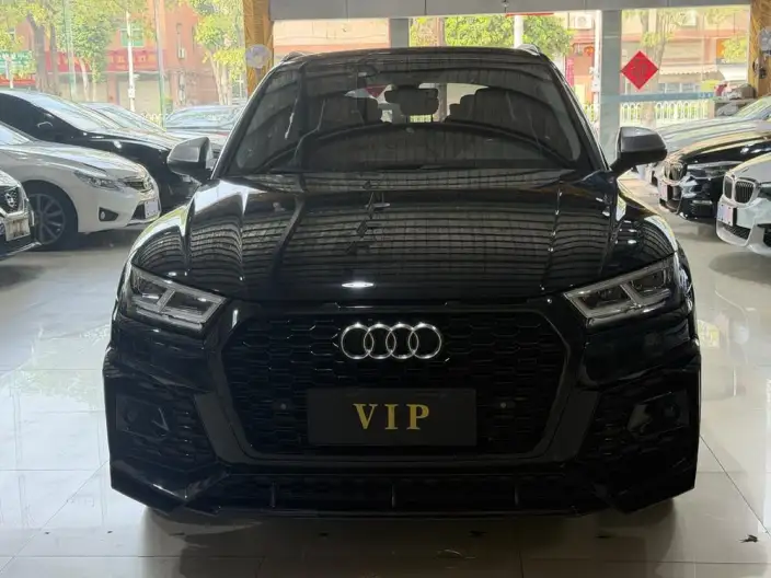 Audi Q5L 2020 Model Facelift 40 TFSI Rong Xiang Fashion Model – фото 2