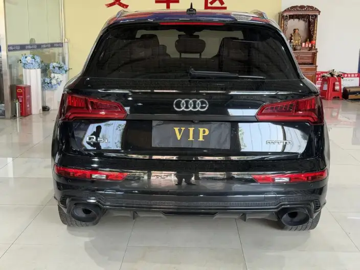Audi Q5L 2020 Model Facelift 40 TFSI Rong Xiang Fashion Model – фото 5