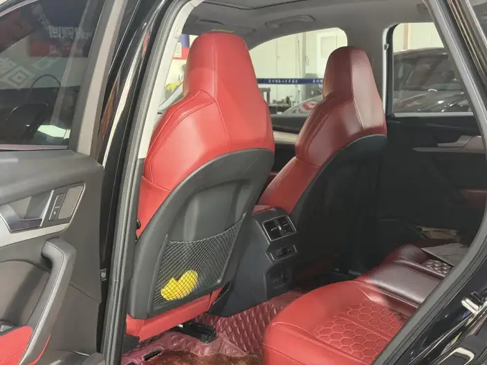 Audi Q5L 2020 Model Facelift 40 TFSI Rong Xiang Fashion Model – фото 9