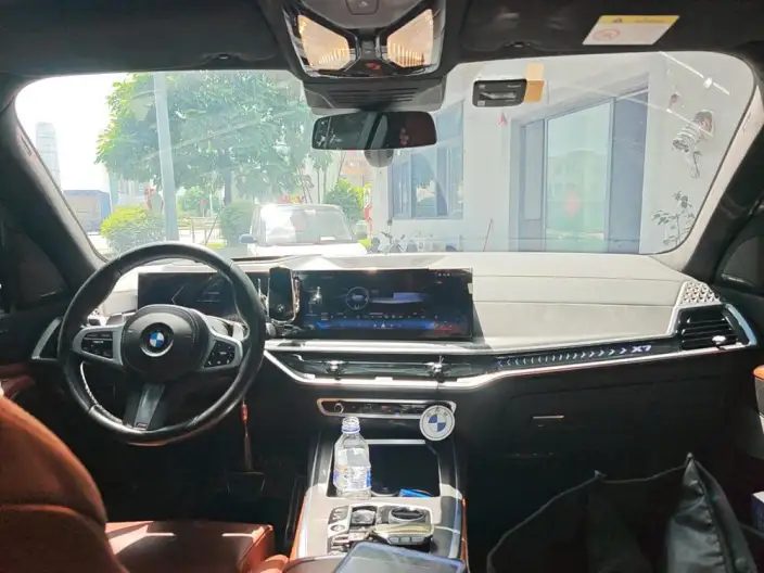 BMW X7 2023 Model xDrive40i Exclusive Model M Sports Set – фото 5
