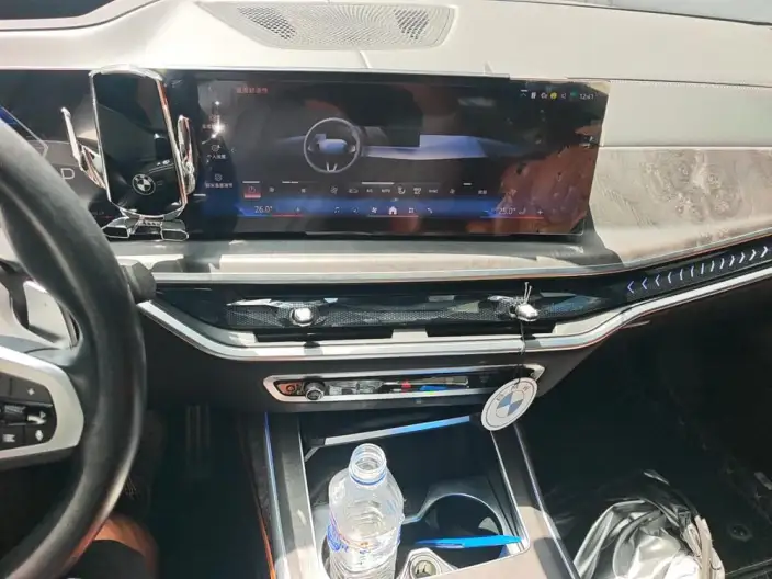 BMW X7 2023 Model xDrive40i Exclusive Model M Sports Set – фото 8