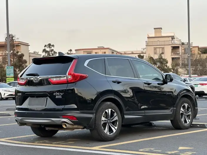 Honda CR-V 2020 Model Dazzling Edition 240TURBO CVT 2WD Comfort Edition – фото 6