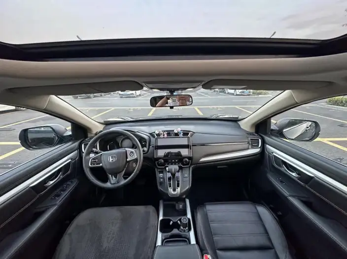 Honda CR-V 2020 Model Dazzling Edition 240TURBO CVT 2WD Comfort Edition – фото 7