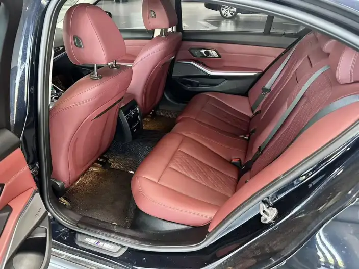 BMW 3 Series 2023 Model 325Li M Sports Set – фото 9