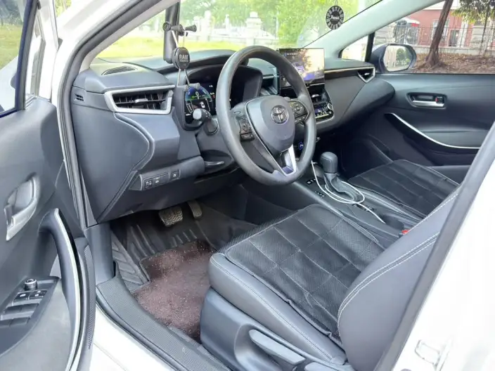 Toyota Corolla 2024 Model Intelligent Hybrid 1.8L E-CVT Elite Edition – фото 10