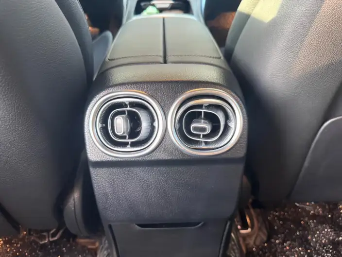 Mercedes-Benz C-Class 2024 Model C 260 L Haoye Sports Edition – фото 4