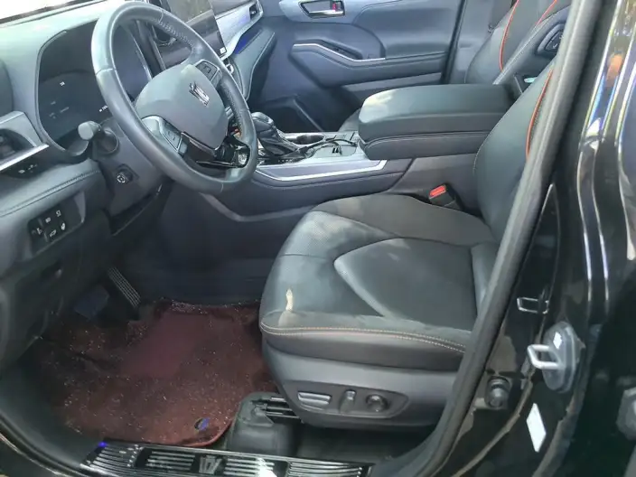 Crown Kluger 2026 Model Intelligent Hybrid 2.5L E-CVT 4WD Ultimate Edition – фото 10