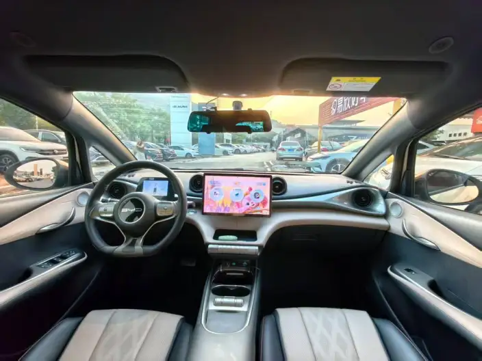 BYD Dolphin 2024 Model Honor Edition 420km Free Edition – фото 9