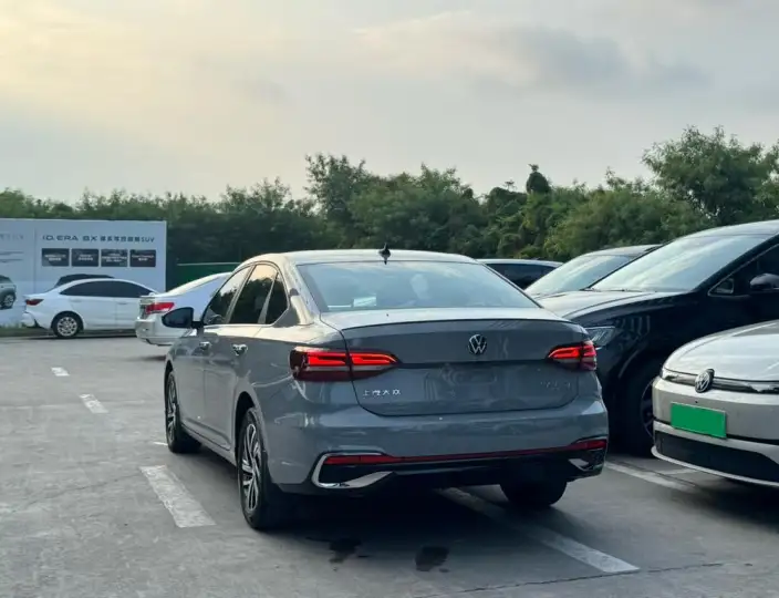 Volkswagen Lavida 2023 Model 280TSI DSG Starry Sky Manyi Edition – фото 4