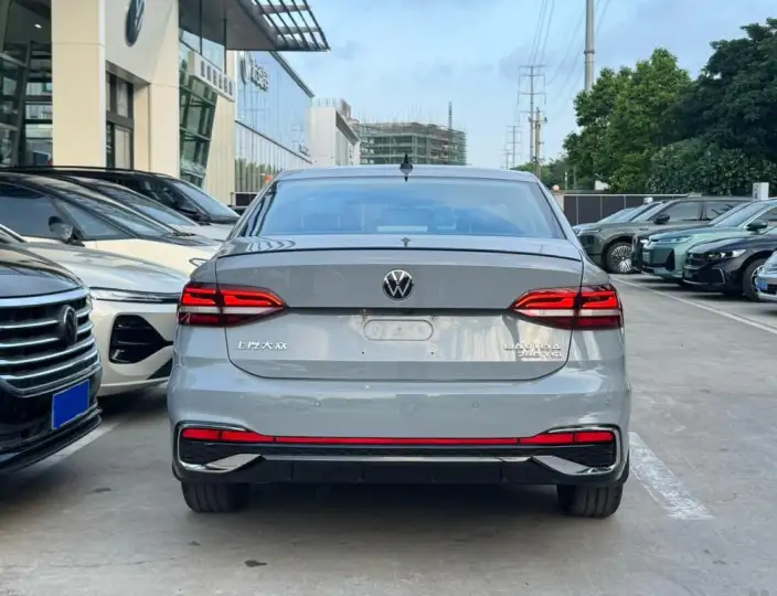 Volkswagen Lavida 2023 Model 280TSI DSG Starry Sky Manyi Edition – фото 5