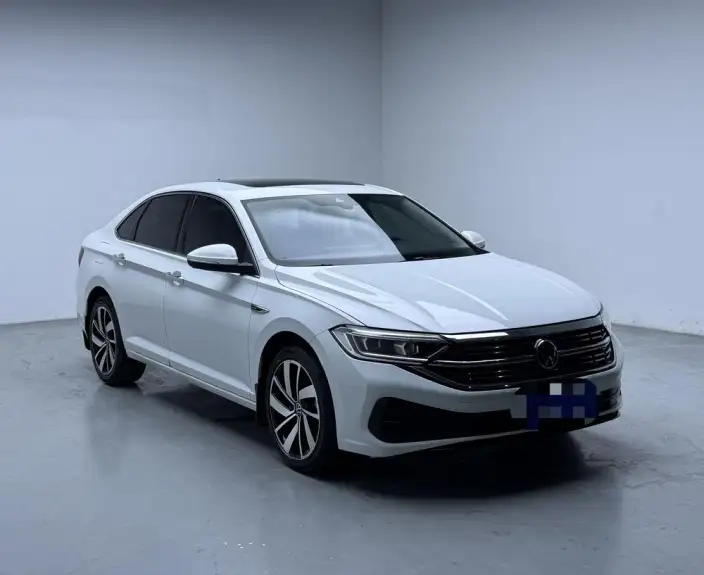 Volkswagen Sagitar 2023 Model 300TSI DSG Beyond Edition – фото 3