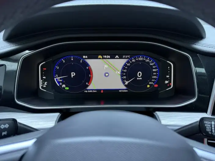 Volkswagen Sagitar 2023 Model 300TSI DSG Beyond Edition – фото 6