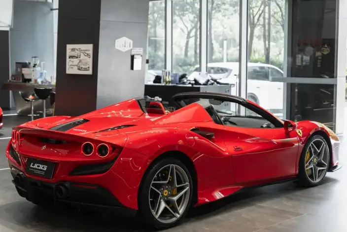 Ferrari F8 2020 Model Spider 3.9T V8 – фото 6