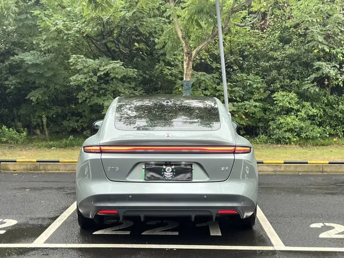 NIO ET5 2022 Model 75kWh – фото 6