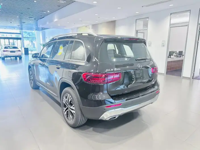 Mercedes-Benz GLB 2026 Model GLB 220 Dynamic Model – фото 4