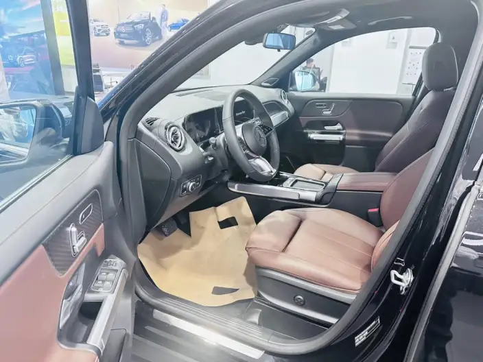 Mercedes-Benz GLB 2026 Model GLB 220 Dynamic Model – фото 9