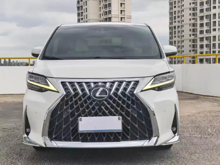 Lexus LM 2021 Model 2.5L Automatic 4WD 4 seat Parallel Imported – фото 2