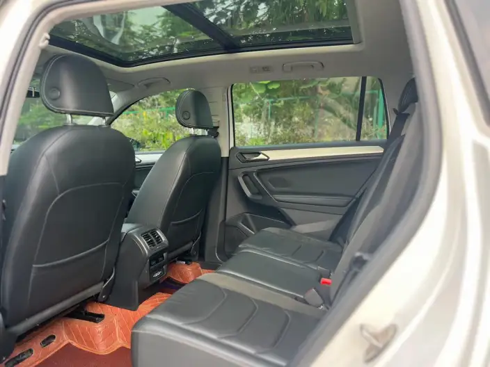 Volkswagen Tiguan L PHEV 2021 Model 1.4T Plug-in hybrid Premium Edition – фото 9