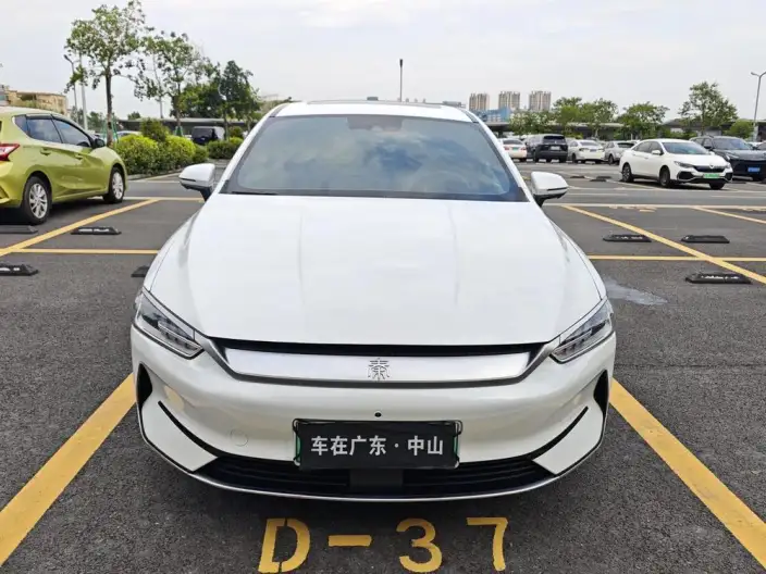 Qin Plus EV 2021 Model 500KM Noble Model – фото 2