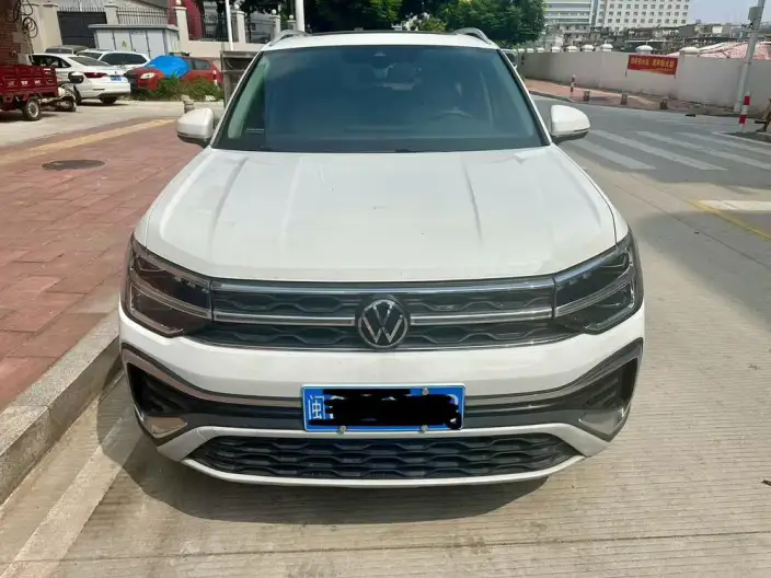 Volkswagen Tharu 2024 Model 300TSI 2WD Crescent Moon Edition – фото 2