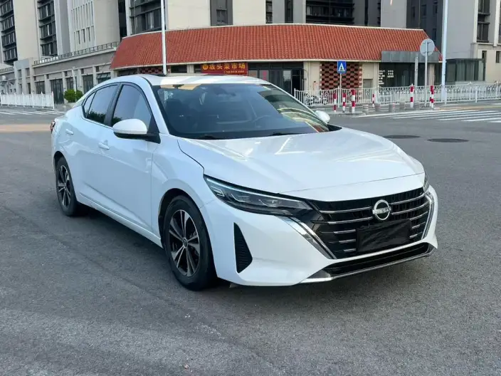 Nissan Sylphy 2023 Model 1.6L CVT Yuexiang Edition – фото 3