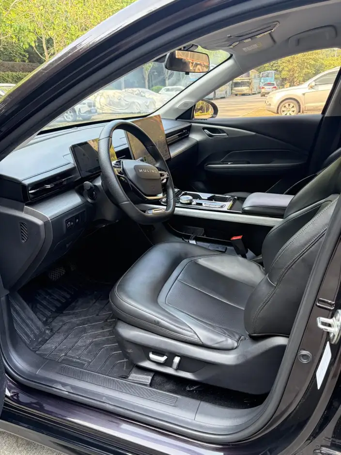 Wuling Xingguang PHEV 2023 Model 150 Advanced version – фото 6