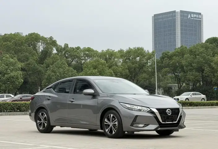 Nissan Sylphy 2021 Model 1.6L XL CVT Yuexiang Edition – фото 3