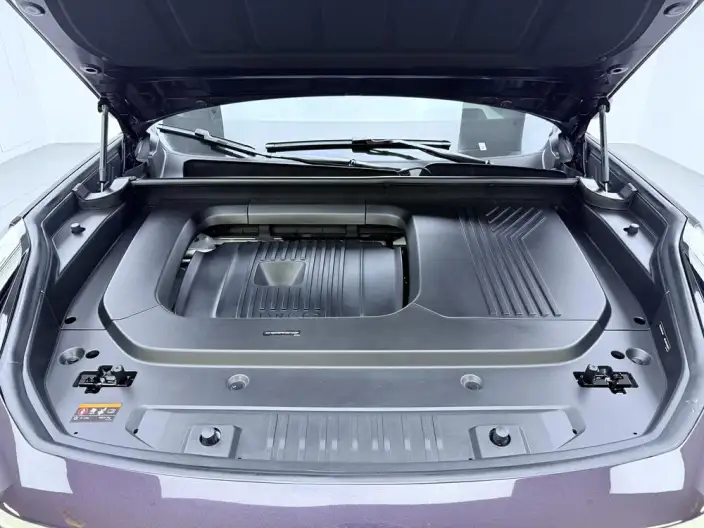 Lynk & Co 09 EM-P 2021 Model 2.0TD Performance version VII seat Ultra – фото 10