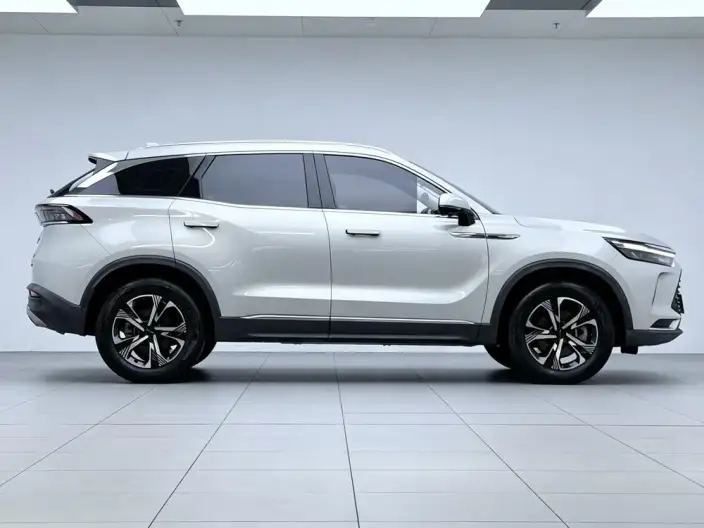 BAIC X7 2022 Model 1.5TD DCT Zhishang Edition – фото 8