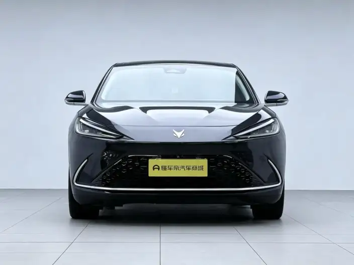 Arcfox α-S 2022 Model 708S+ 160kW