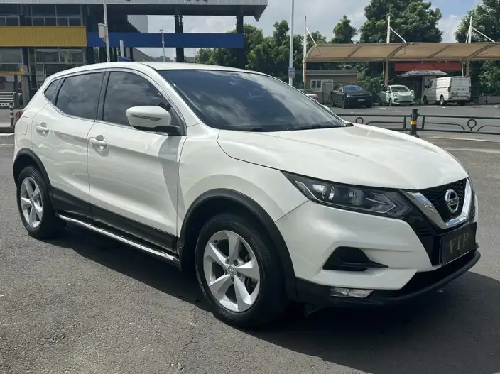 Nissan Qashqai 2021 Model 2.0L XV Smart Edition – фото 3