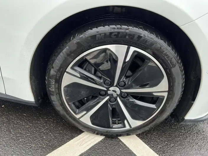 NIO ET5T 2024 Model 75kWh – фото 9