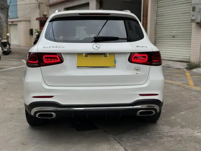 Mercedes-Benz GLC 2022 Model Facelift GLC 260 L 4MATIC Luxury Model – фото 6