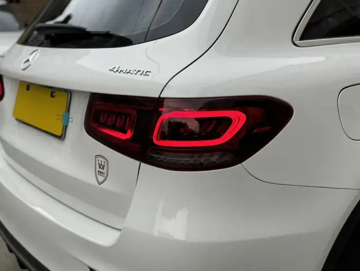 Mercedes-Benz GLC 2022 Model Facelift GLC 260 L 4MATIC Luxury Model – фото 10