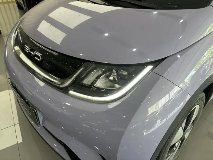 BYD Dolphin 2023 Model Fashion Edition – фото 9
