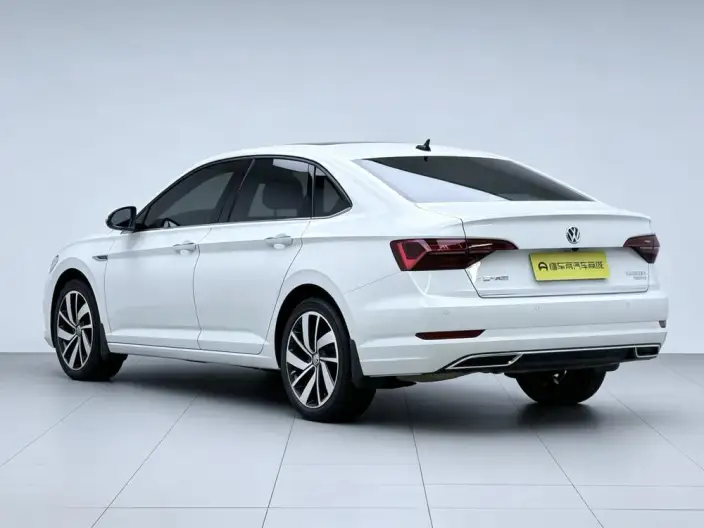 Volkswagen Sagitar 2022 Model 280TSI DSG Superior Edition – фото 5