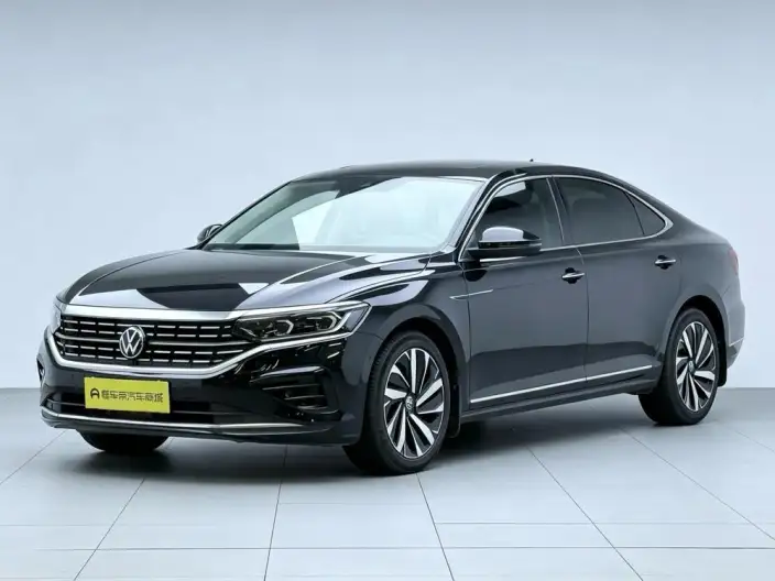 Volkswagen Passat 2022 Model 380TSI Ultimate Edition – фото 1