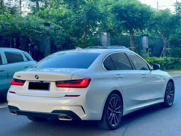 BMW 3 Series 2021 Model Facelift 320Li M Sports Set – фото 6