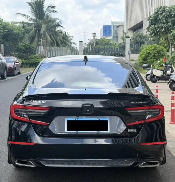 Honda Accord 2022 Model 260TURBO Deluxe Edition – фото 5