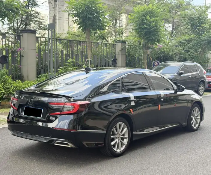 Honda Accord 2022 Model 260TURBO Deluxe Edition – фото 6