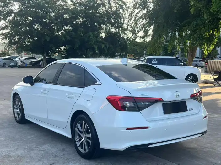 Honda Civic 2023 Model 240TURBO CVT Momentum Edition – фото 4