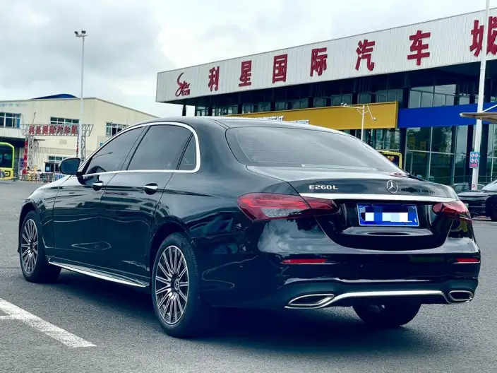 Mercedes-Benz E-Class 2022 Model Facelift E 260 L sedan – фото 4