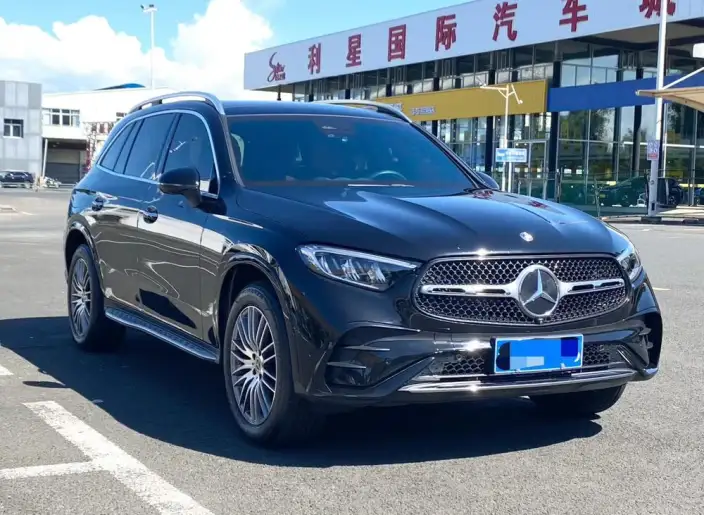 Mercedes-Benz GLC 2024 Model Facelift GLC 300 L 4MATIC Dynamic Model 5 seat – фото 3