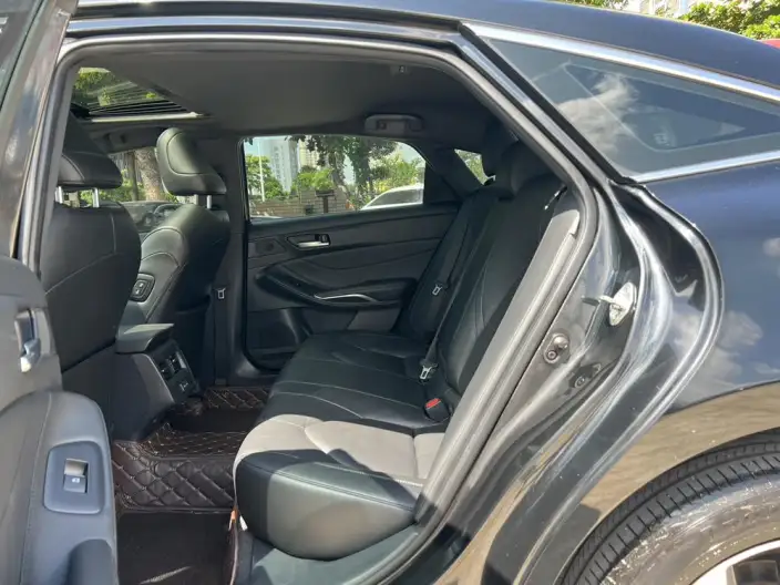 Toyota Avalon 2022 Model 2.0L Deluxe Edition – фото 9